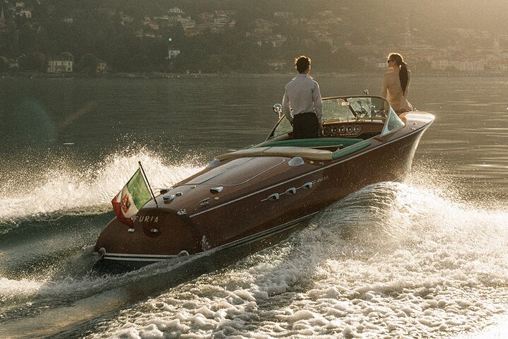 Sunset tour su Charter